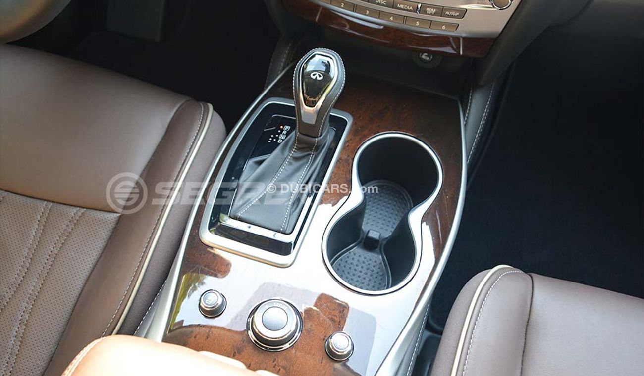 Infiniti QX60 V6 3.5L 295HP Full Option PANORAMIC ROOF