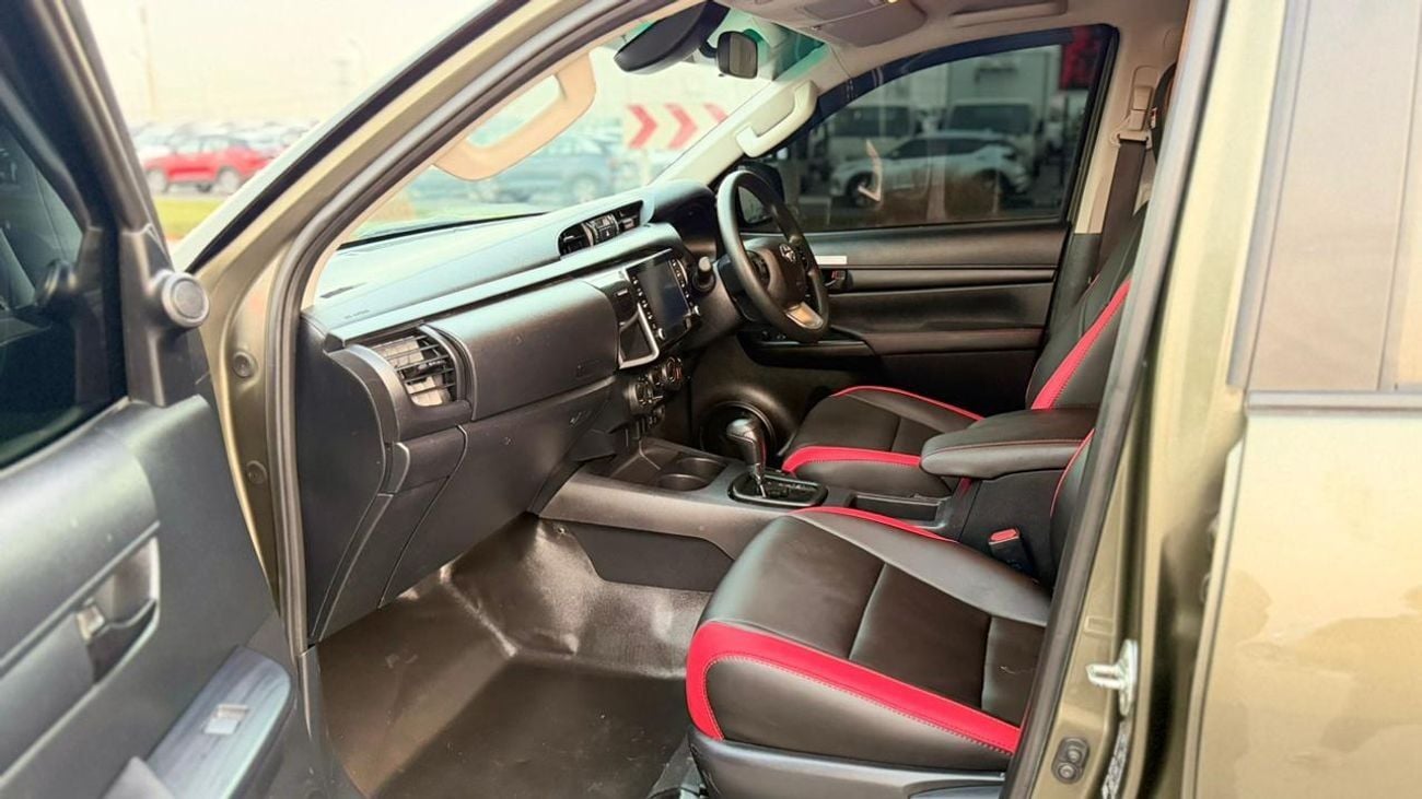 تويوتا هيلوكس -