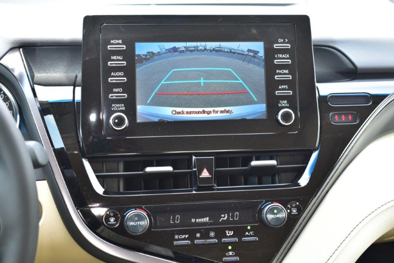 تويوتا كامري GLE 2.5L Automatic