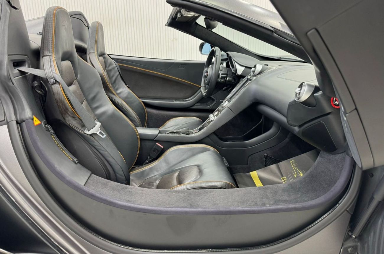 مكلارين MP4-12C 2013 McLaren MP4-12C Spider, Jan 2025 McLaren Warranty, Full Service History, GCC