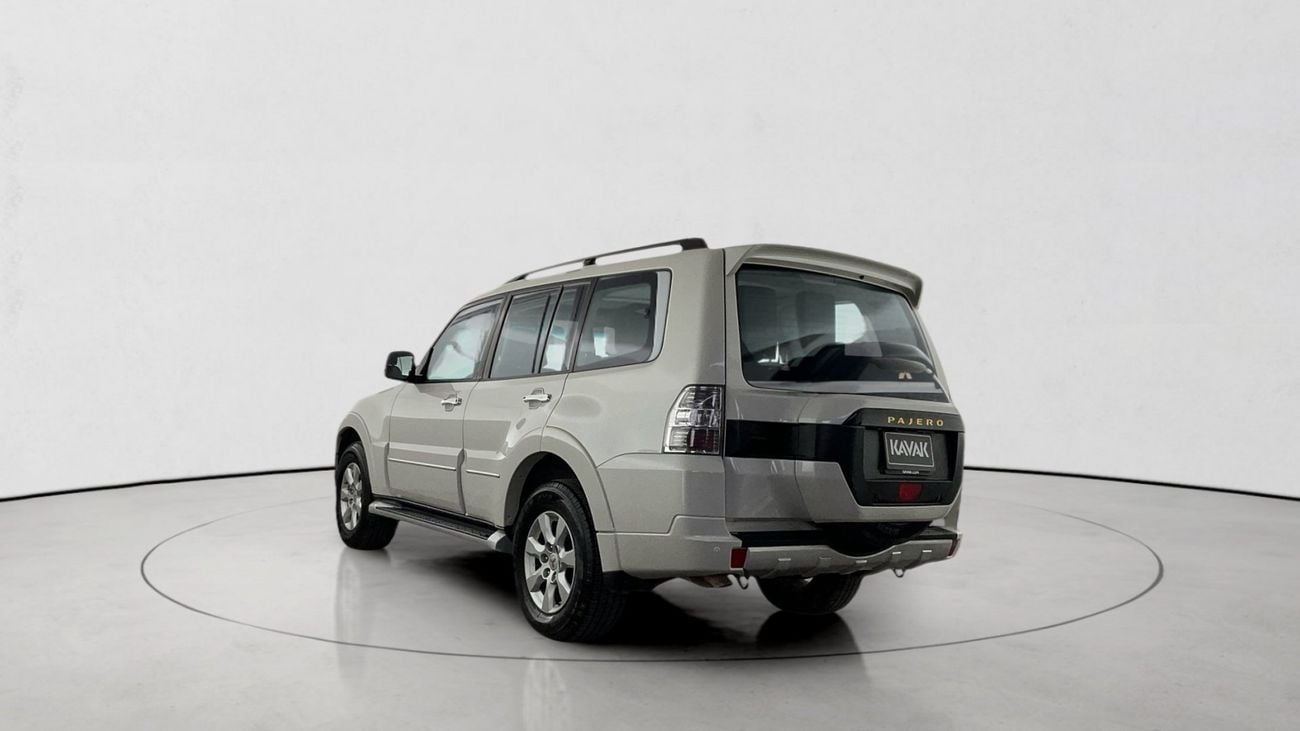 Mitsubishi Pajero GLS Highline | upto AED 20,000 Ramadan Discount | Guaranteed Warranty | 0 Down Payment