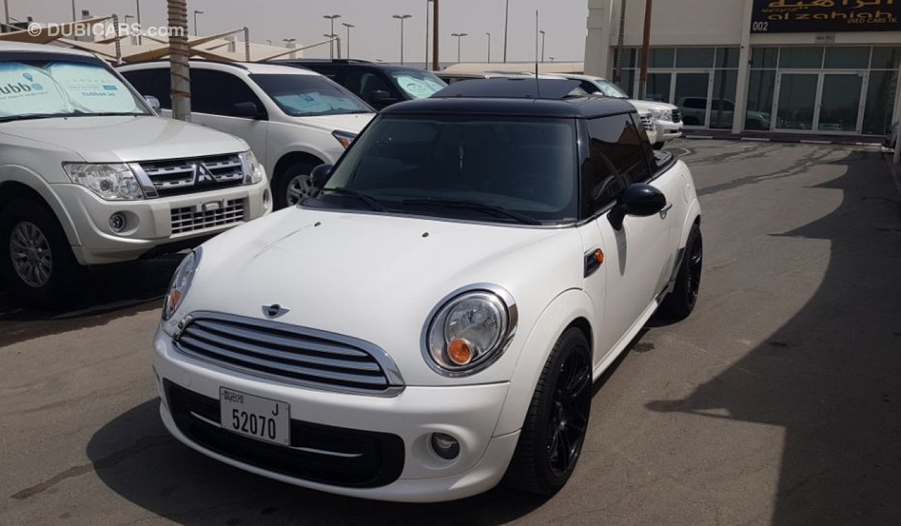 Mini Cooper Coupé 2013 GCC in excellent condition