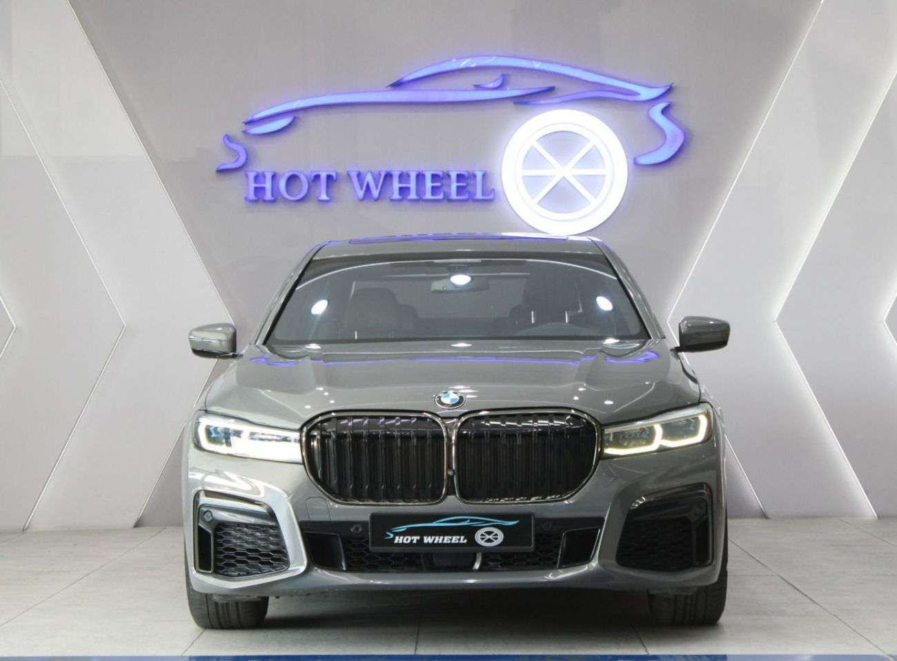 BMW 750Li XDrive - GCC