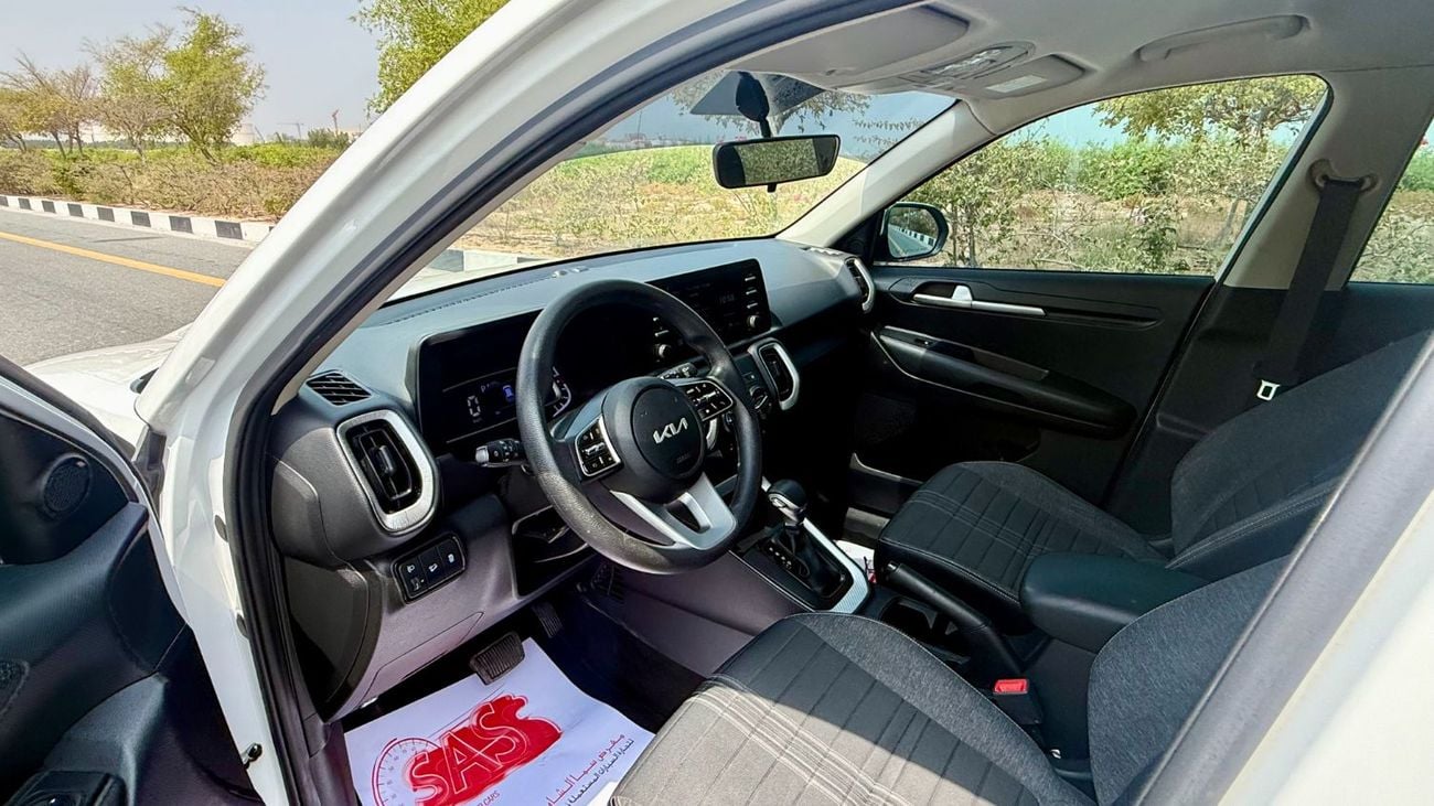 Kia Sonet EX