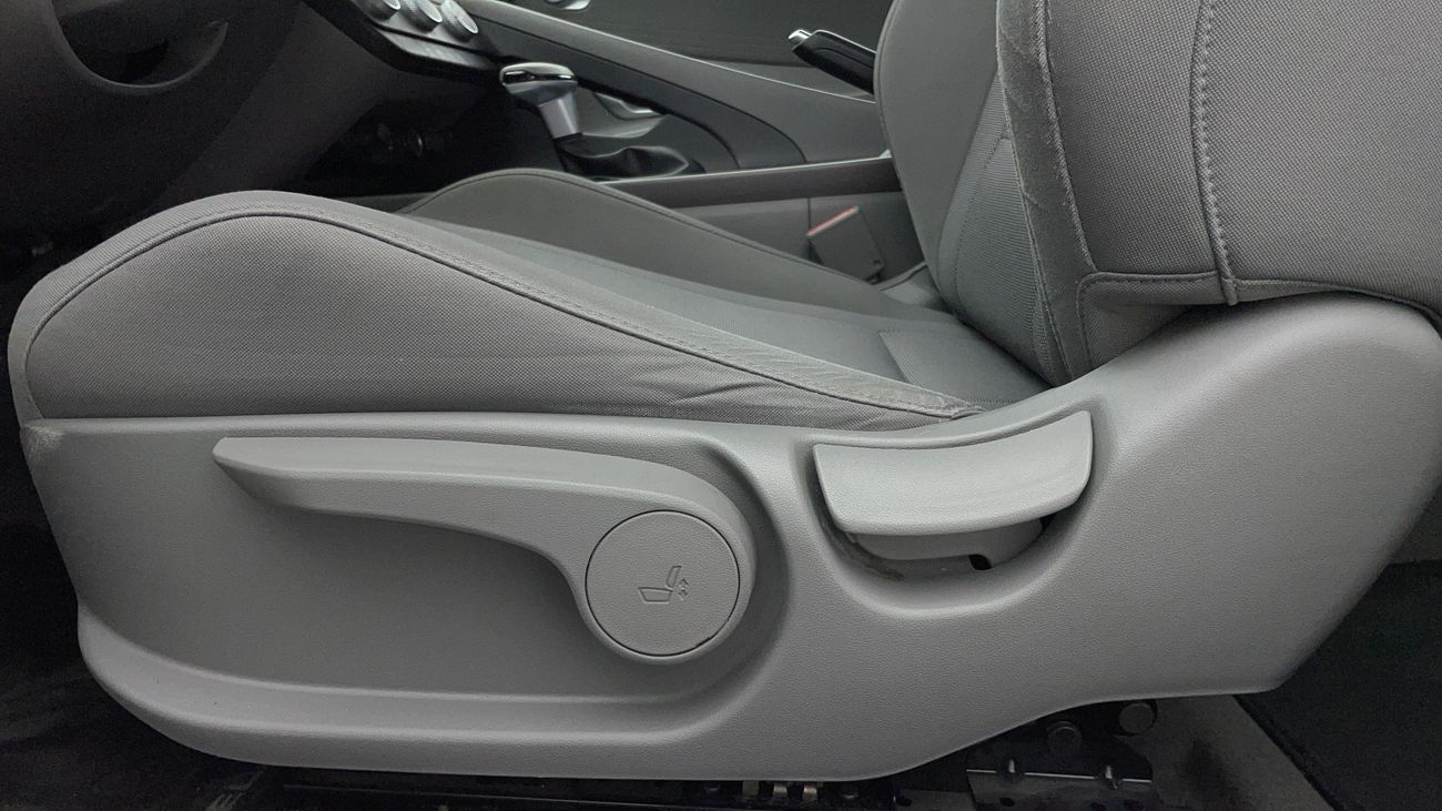 هيونداي إلانترا SMART 1.6 | بدون دفعة مقدمة | اختبار قيادة مجاني للمنزل