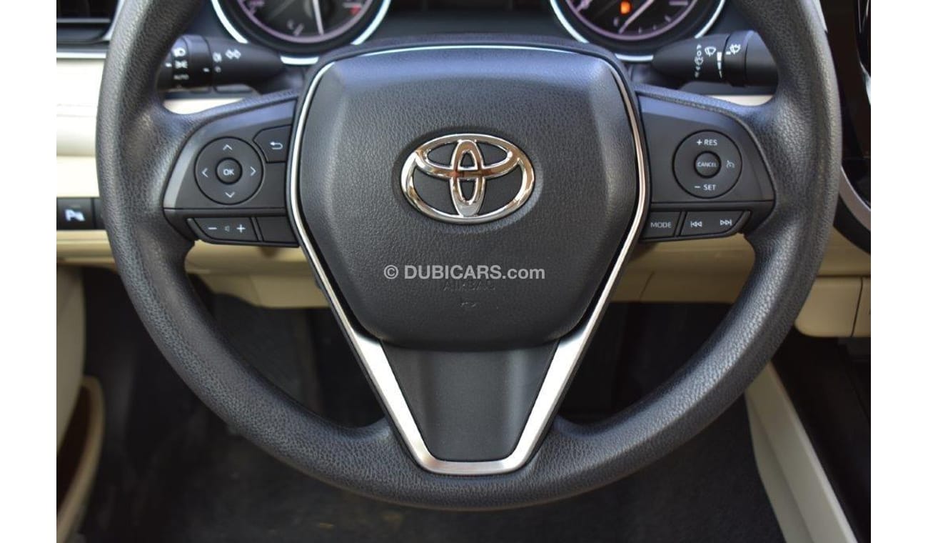 Toyota Camry LE Hybrid 2.5L E-CVT