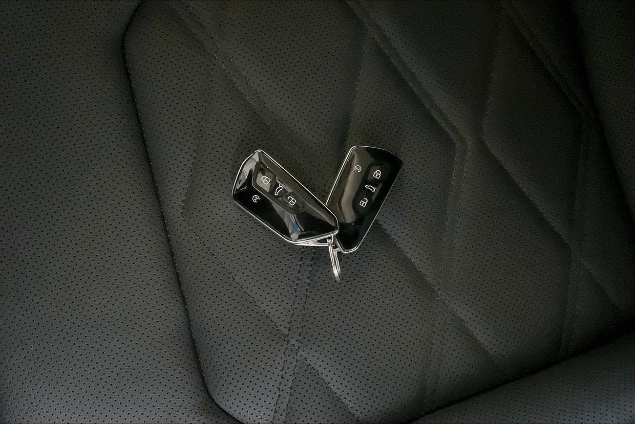 Volkswagen Teramont Trendline | National Day Celebration | Guaranteed Warranty | 0 Down Payment