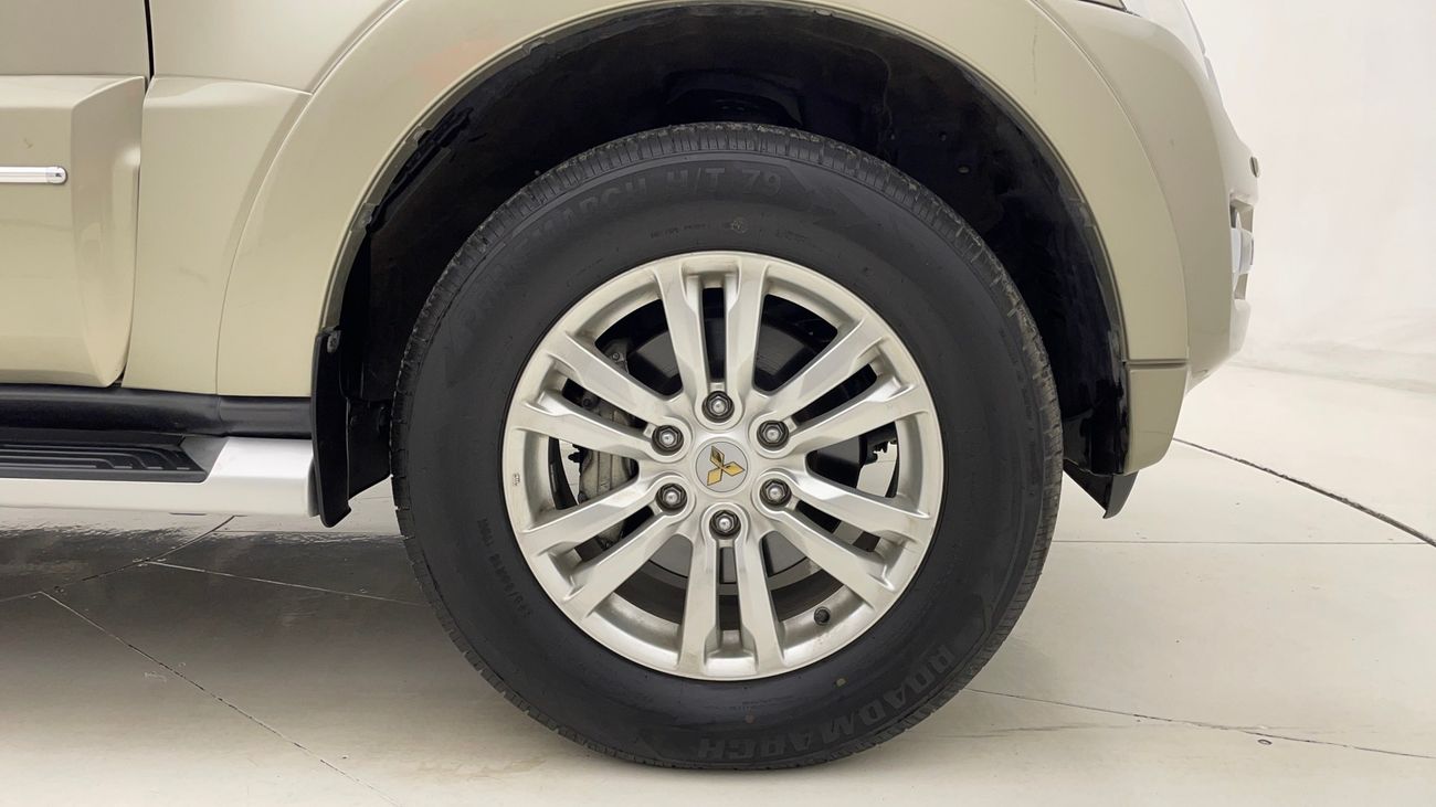 Mitsubishi Pajero GLS HIGHLINE 3.8 | Zero Down Payment | Home Test Drive