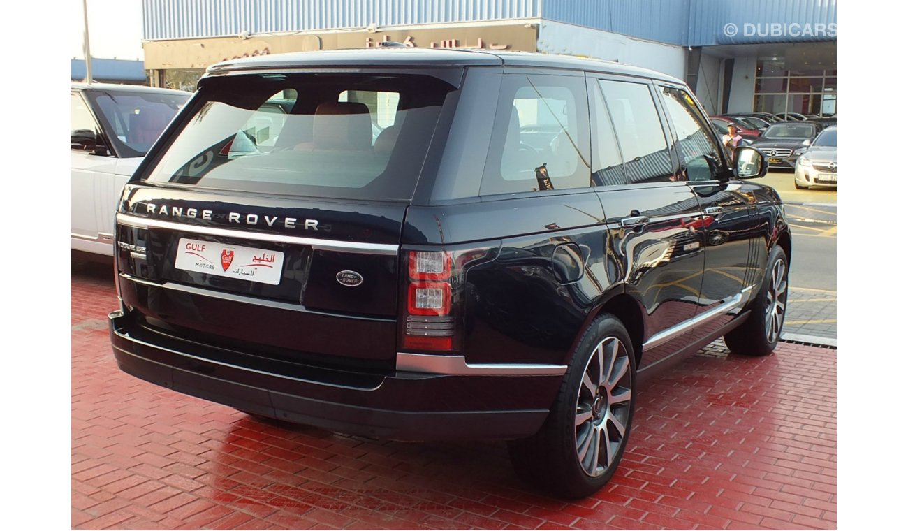 Land Rover Range Rover Vogue SE Supercharged SERVICE CONTRACT UP TO 67000KM