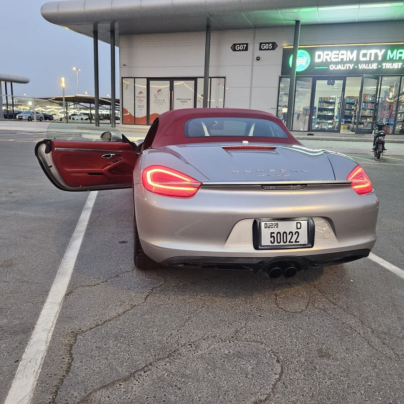 Porsche 718 Boxster