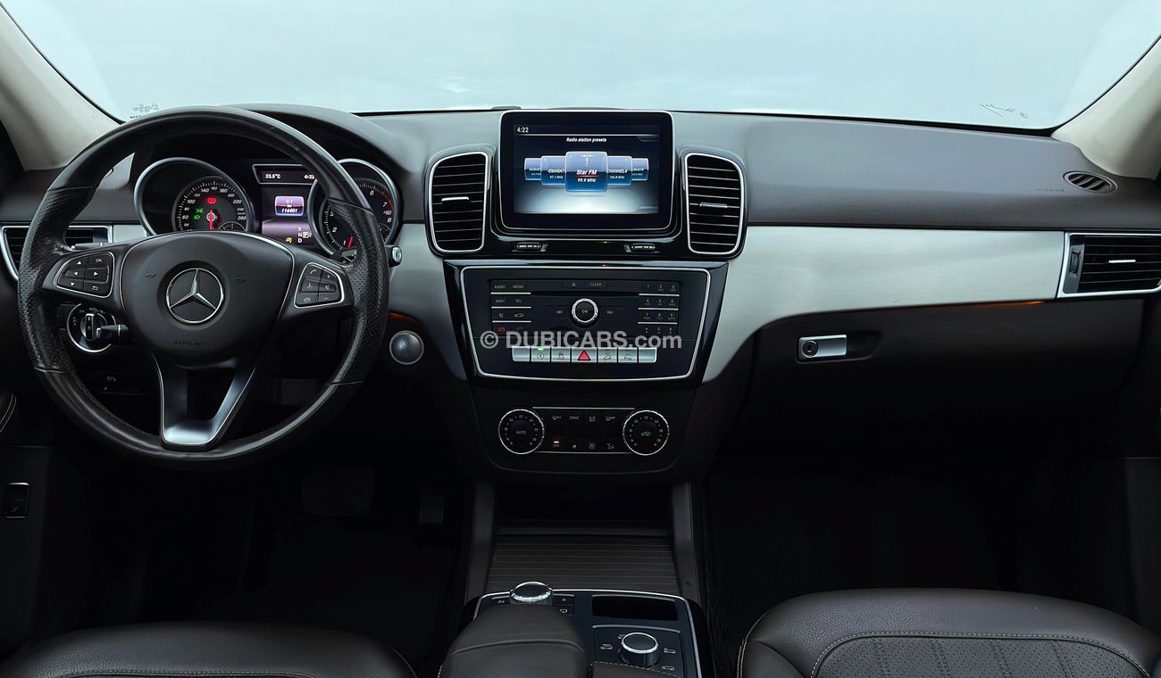 Mercedes-Benz GLE 400 STD 3 | Under Warranty | Inspected on 150+ parameters