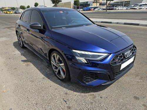 Audi S3 TFSI quattro 2.0L Sportback