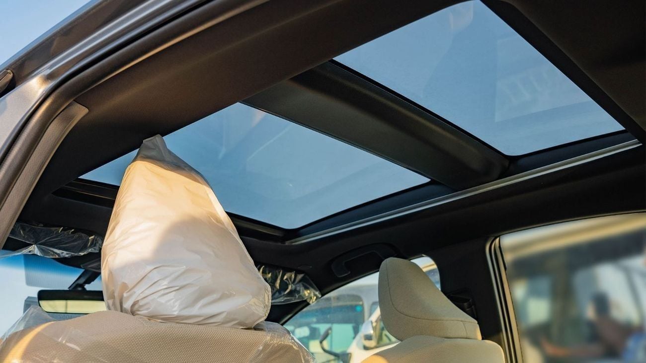 تويوتا كامري 2025 Toyota Camry LE 2.5L AT Hybrid (Gray)