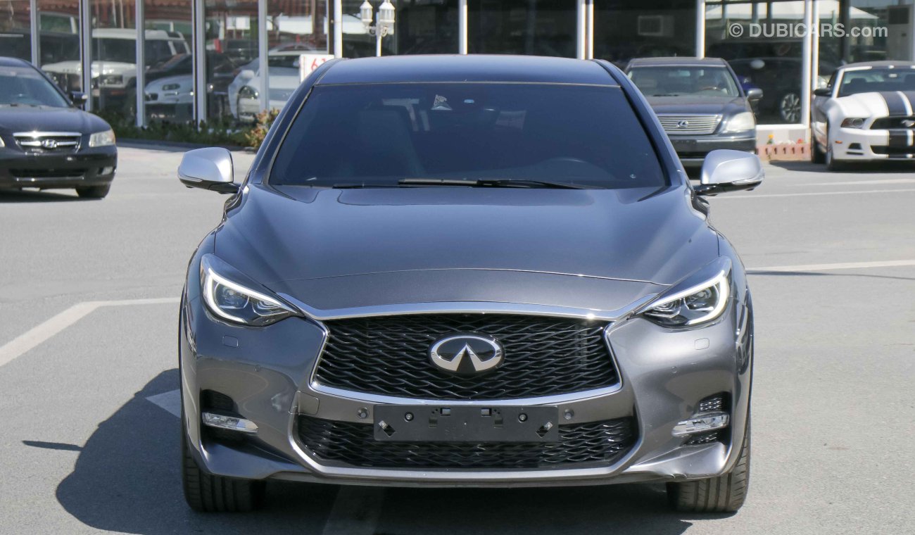 Infiniti Q30 S 2.0t