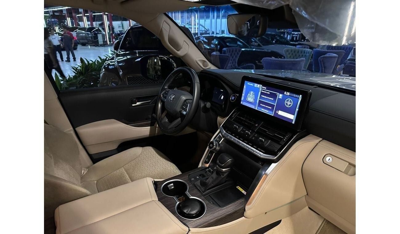 تويوتا لاند كروزر VXR 3.5L 2024 TOYOTA LAND CRUISER VX-R / 5 years ALFUTTAIM warranty