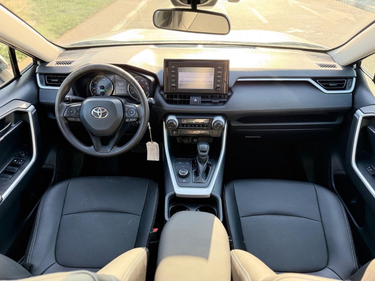 Toyota RAV4 AWD 2.5 Hybrid leather seats 2019