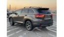 تويوتا هايلاندر 2019 Toyota Highlander LE 4x4 AWD - Auto Trunk and Electric Seat - MidOption+ 7 Seater - UAE PASS