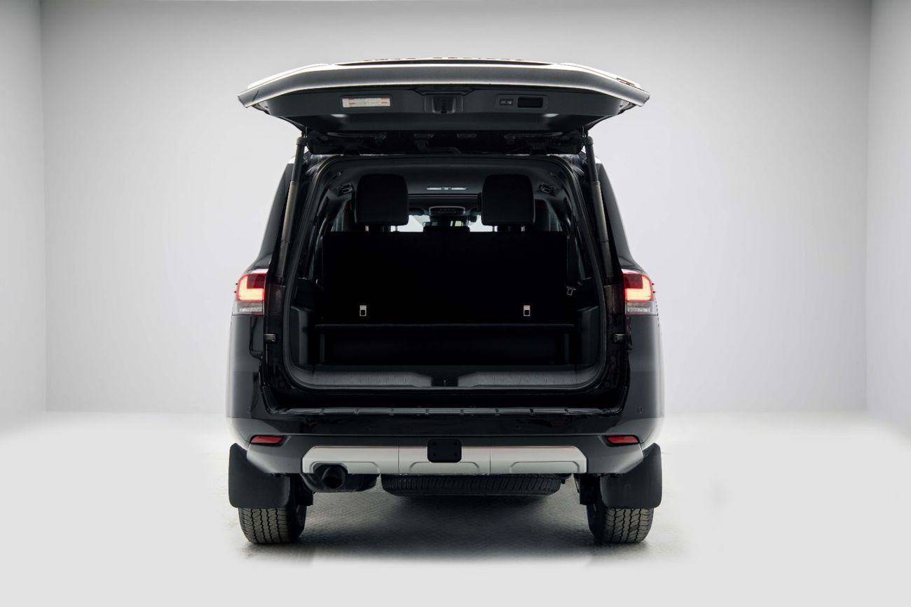 تويوتا لاند كروزر GRS 3.5L - Black Inside Maroon | Export Only