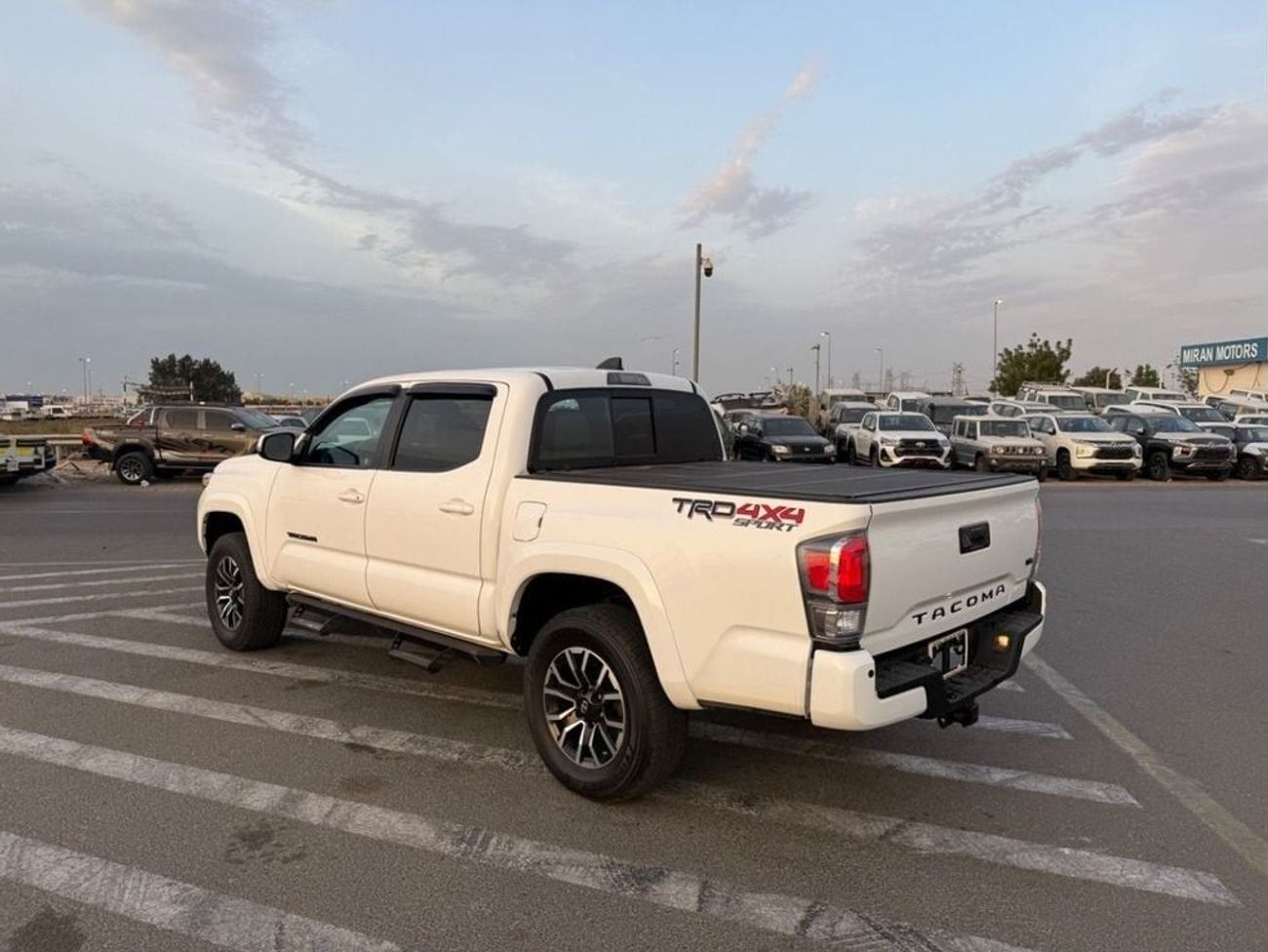 Toyota Tacoma TRD OFF ROAD 360 CAMERA FULL OPTION 4X4 PUSH START