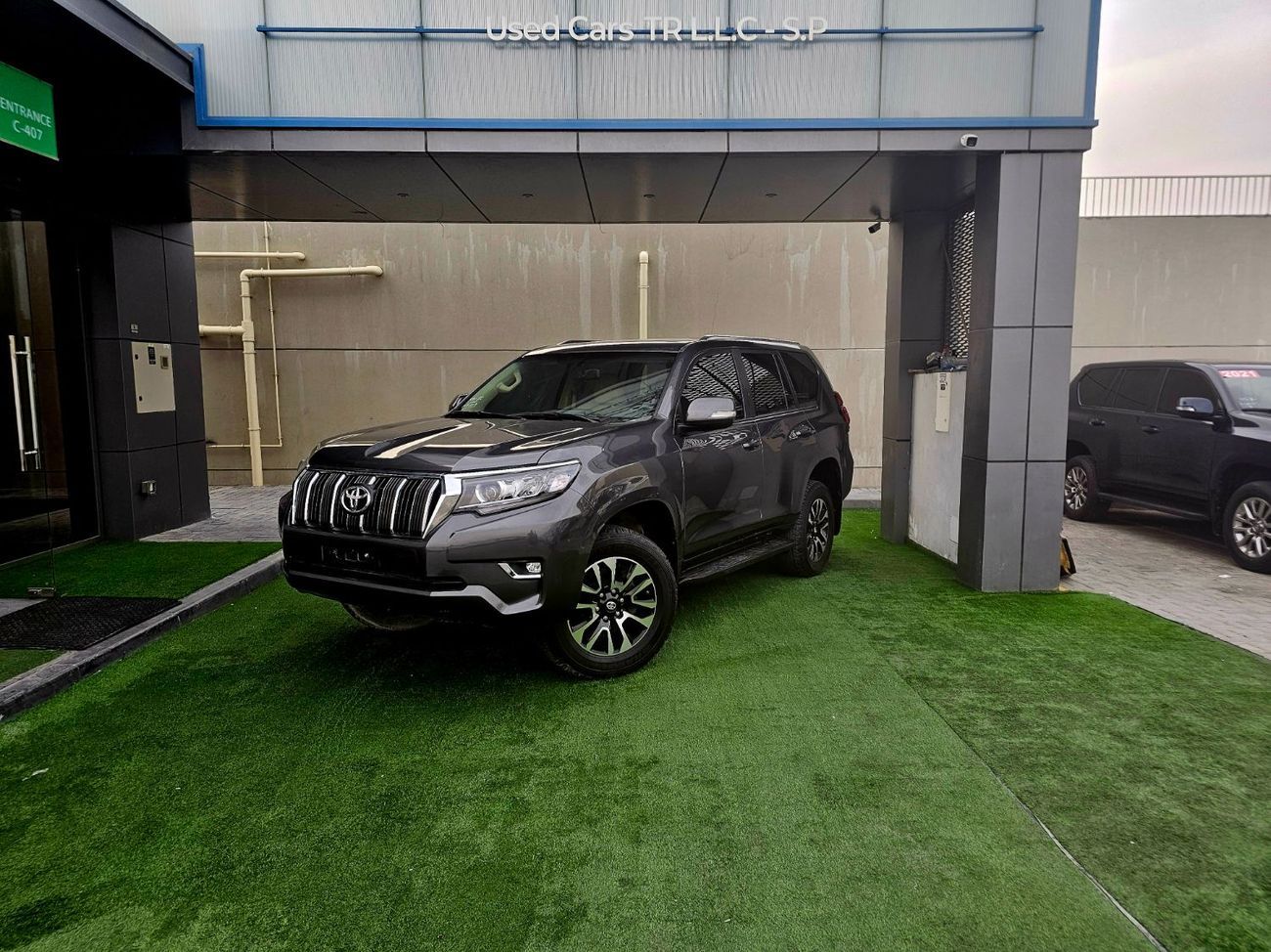 Toyota Prado VXR/ SUNROOF/ LEATHER ELECTRIC SEATS/ FULL OPTION/ LOW MILEAGE