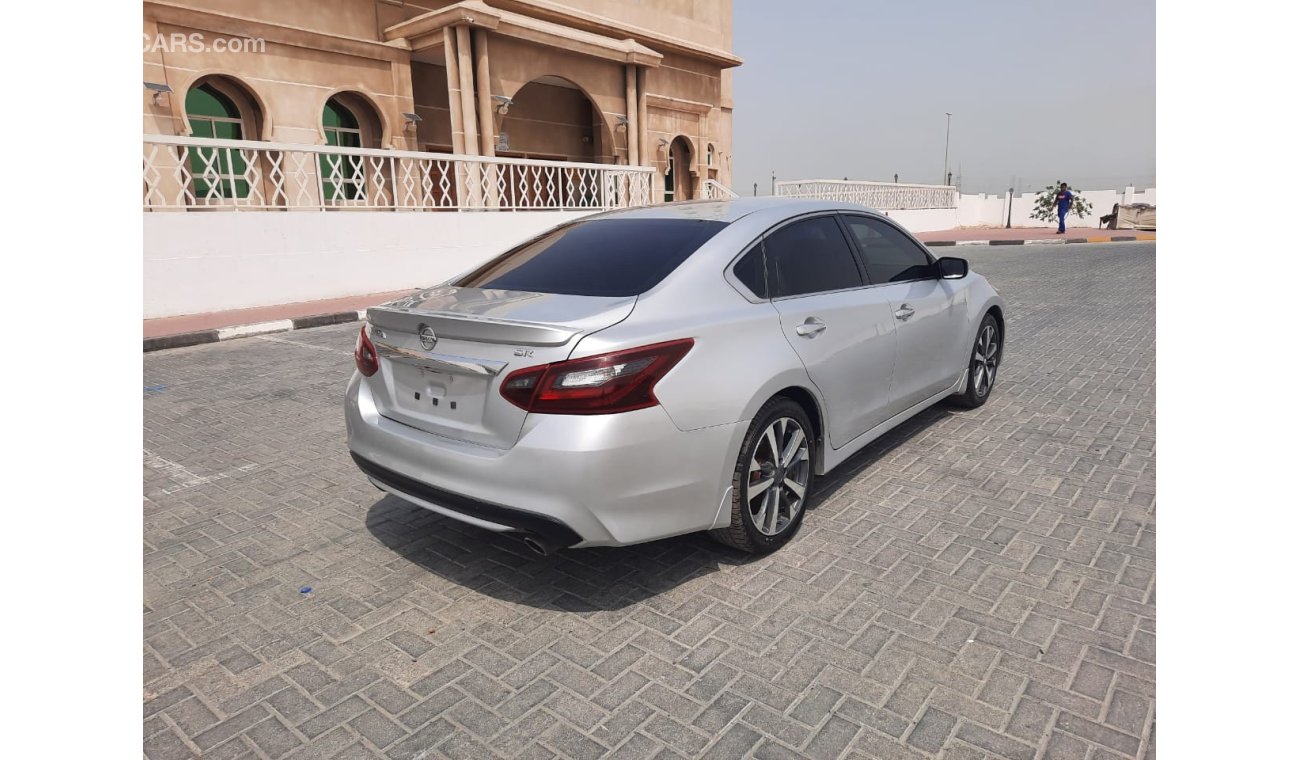 Nissan Altima SR 2017 NISSAN ALTIMA SR