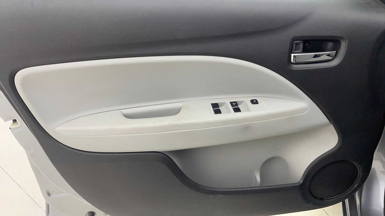 ميتسوبيشي اتراج GLX HIGHLINE 1.2 | بدون دفعة مقدمة | اختبار القيادة في المنزل