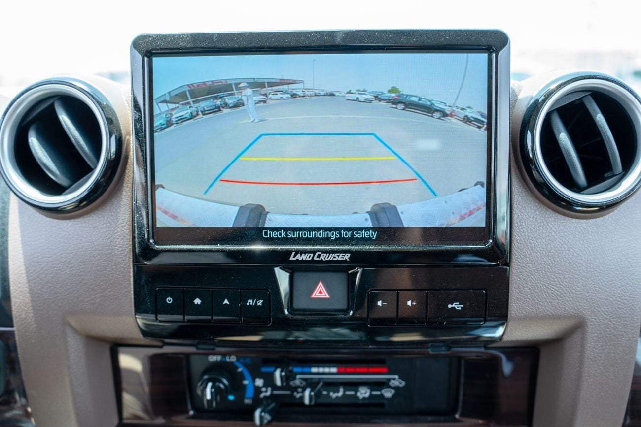 تويوتا لاند كروزر بيك آب Toyota Land Cruiser LC79  2025 2.8L Diesel Pick UP Double Cab  4WD