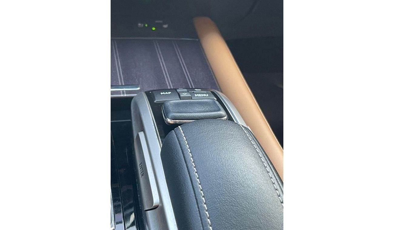 لكزس GS 350 Platinum 3.5L PLATINUM / V6 3.5L / TRIPLE XENON / IN PERFECT CONDITION