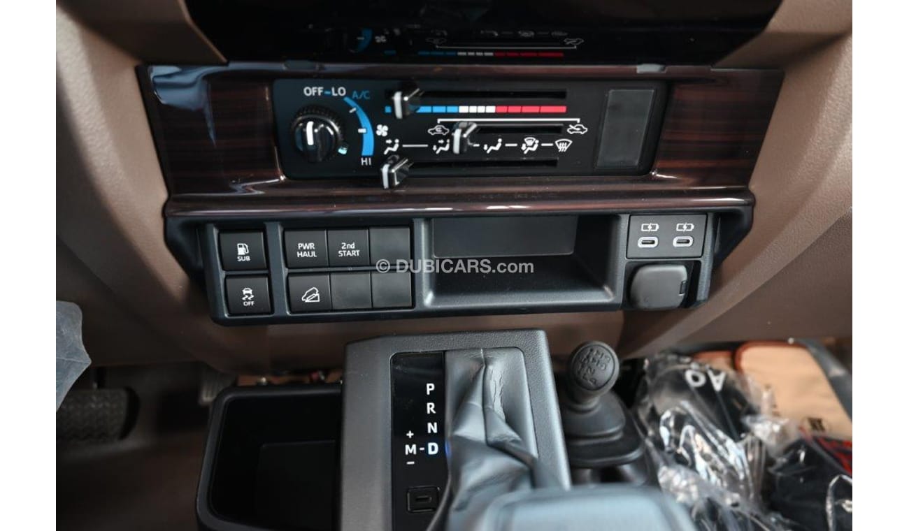 Toyota Land Cruiser Pick Up Single Cab 2.8L  Automatic - Top Option