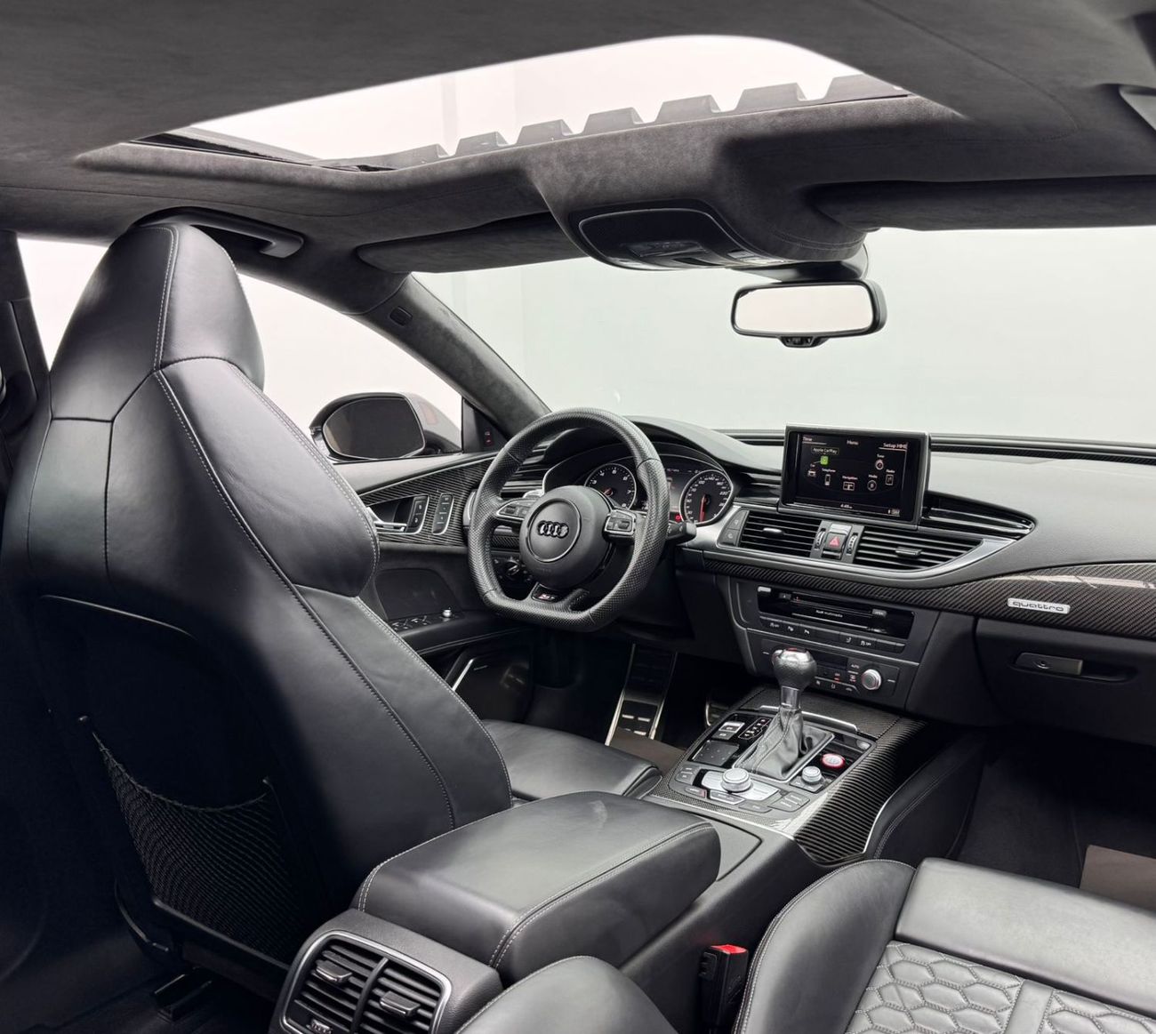 أودي RS7 Performance 4.0L 2016 Audi RS7 Performance Quattro, Service history, Excellent Condition, GCC