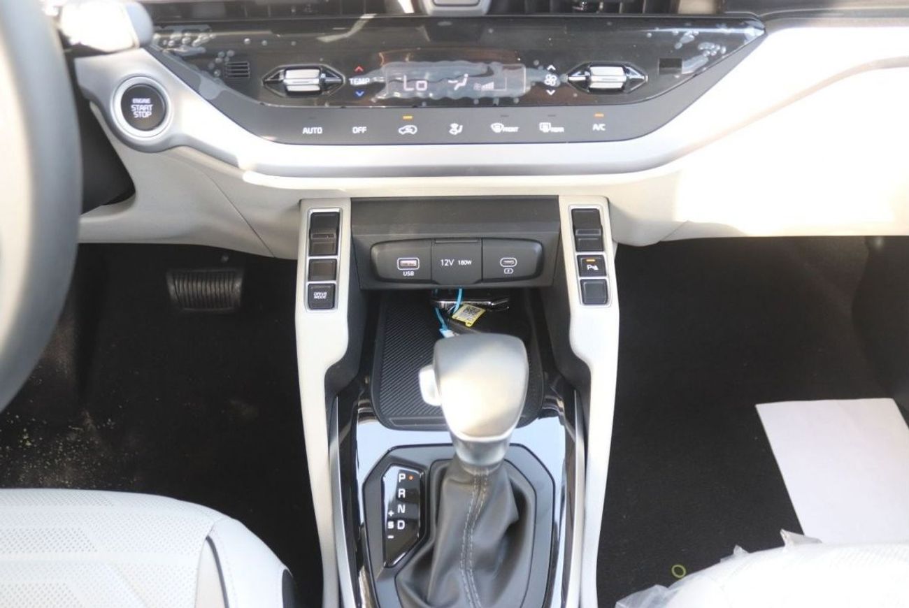 Kia Carens 1.5L ,7 SEATER, LEATHER SEAT, PUSH START,PARKING SENSOR, FOG LIGHTS, MODEL 2024