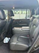 Infiniti QX80 STD (NON GCC)