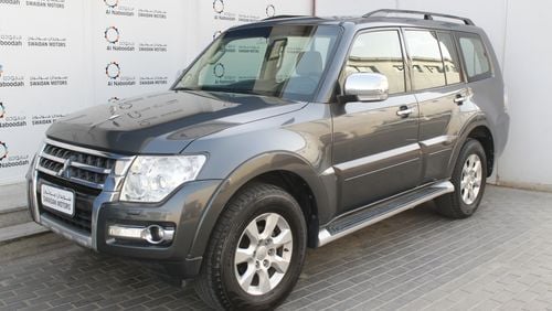 Mitsubishi Pajero 3.5L V6 GLS 2015 MODEL FULL OPTION