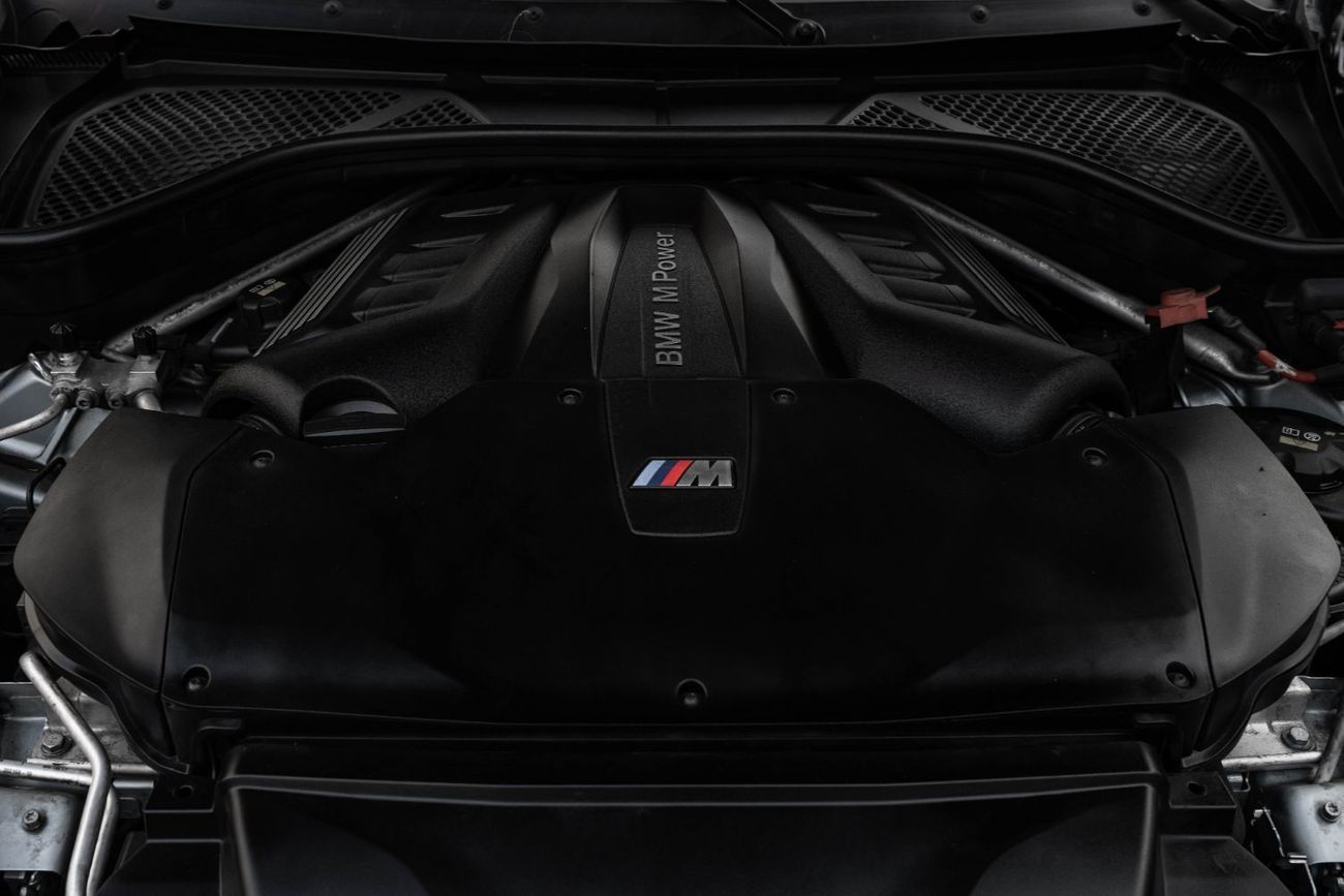 BMW X5 2,742 P.M | 0% Downpayment | BMW X5M | Full BMW Service History