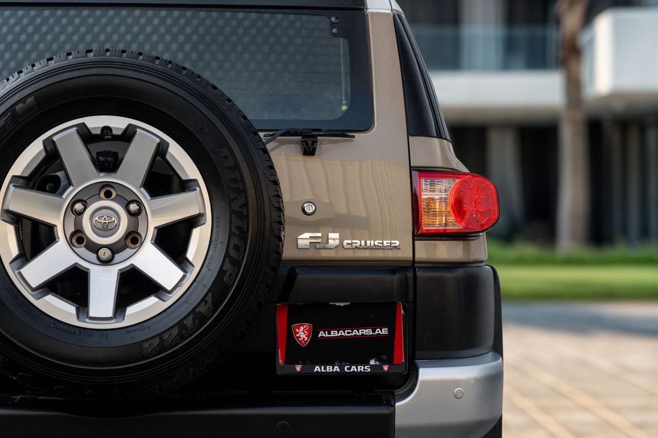 Toyota FJ Cruiser | 2,448 P.M  | 0% Downpayment | Service Contract!