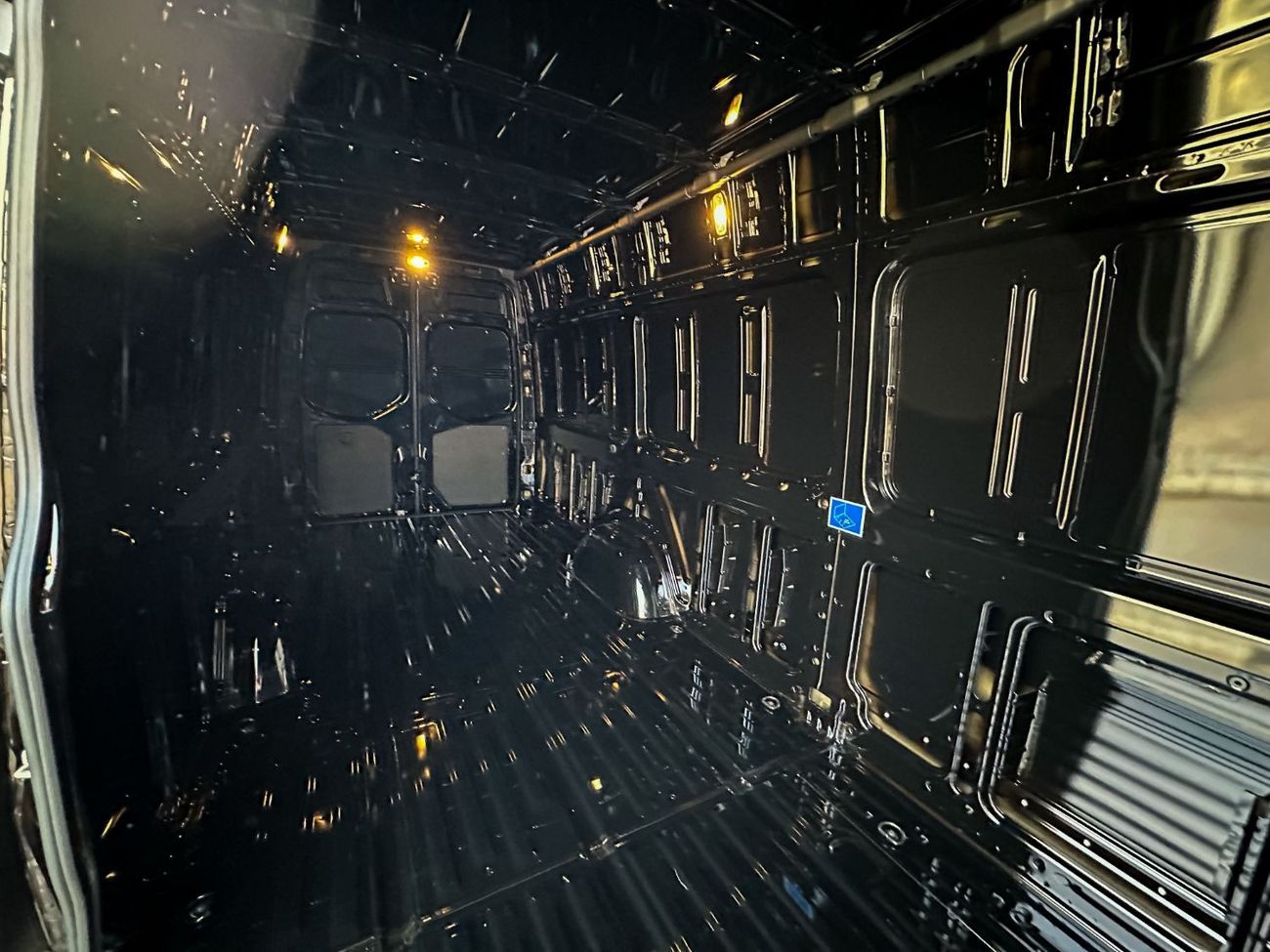 مرسيدس بنز سبرينتر 2.0 DIESEL