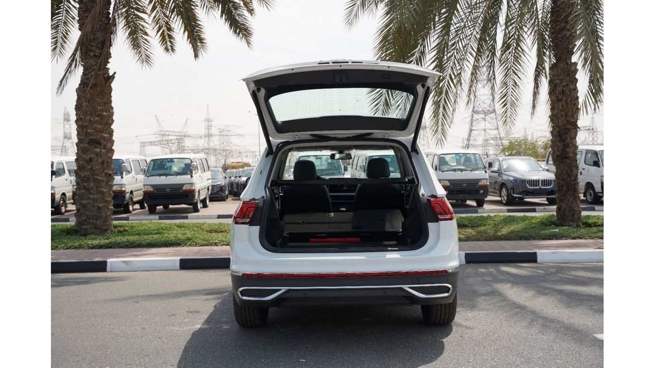 Volkswagen Tiguan 2023 VOLKSWAGEN TIGUAN 1.5L TSI SUV