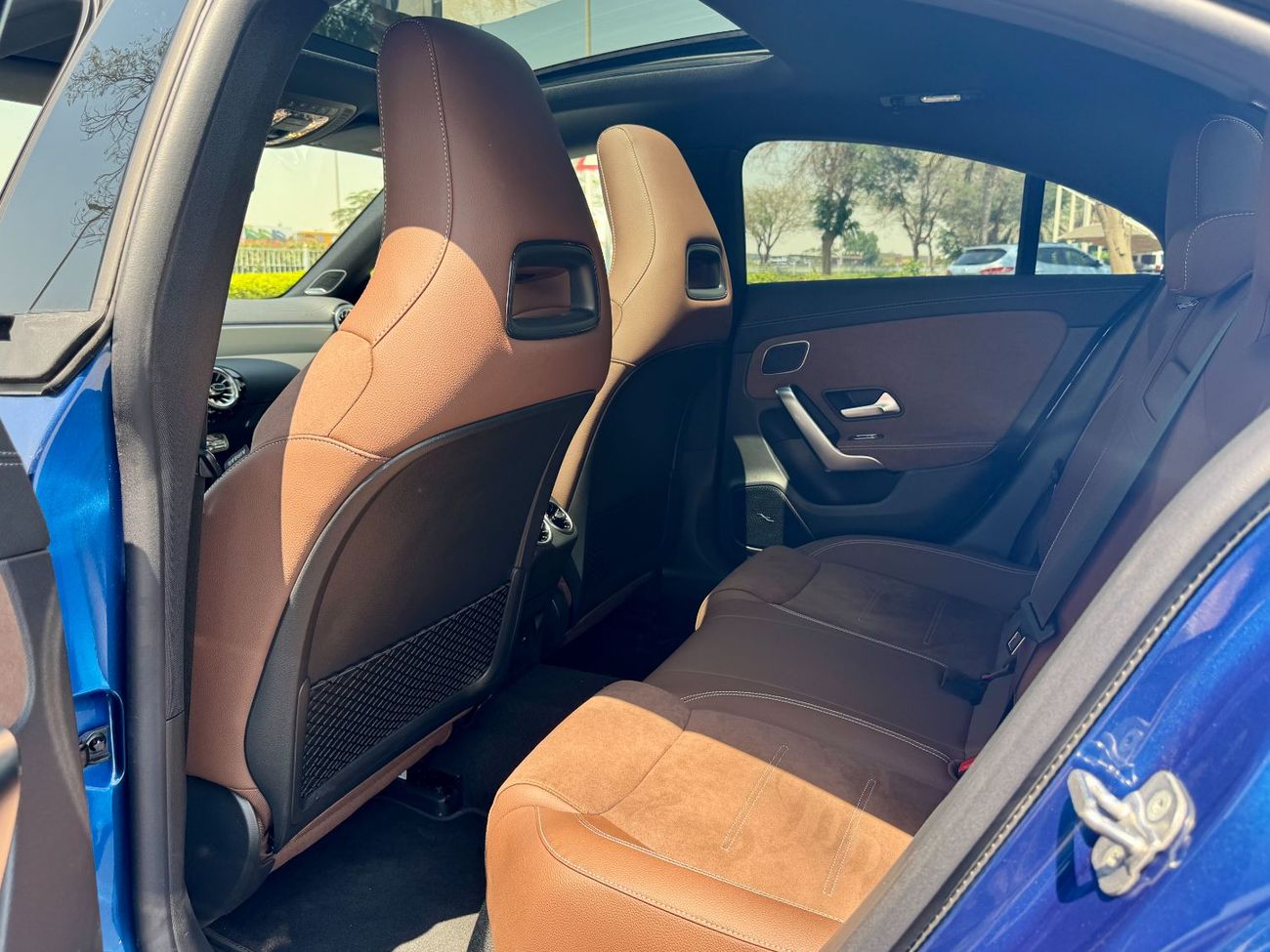 Mercedes-Benz CLA 200 2024 Mercedes-Benz CLA 200 / 1.6T / Law Mileage (6,000 Km) / European Specs