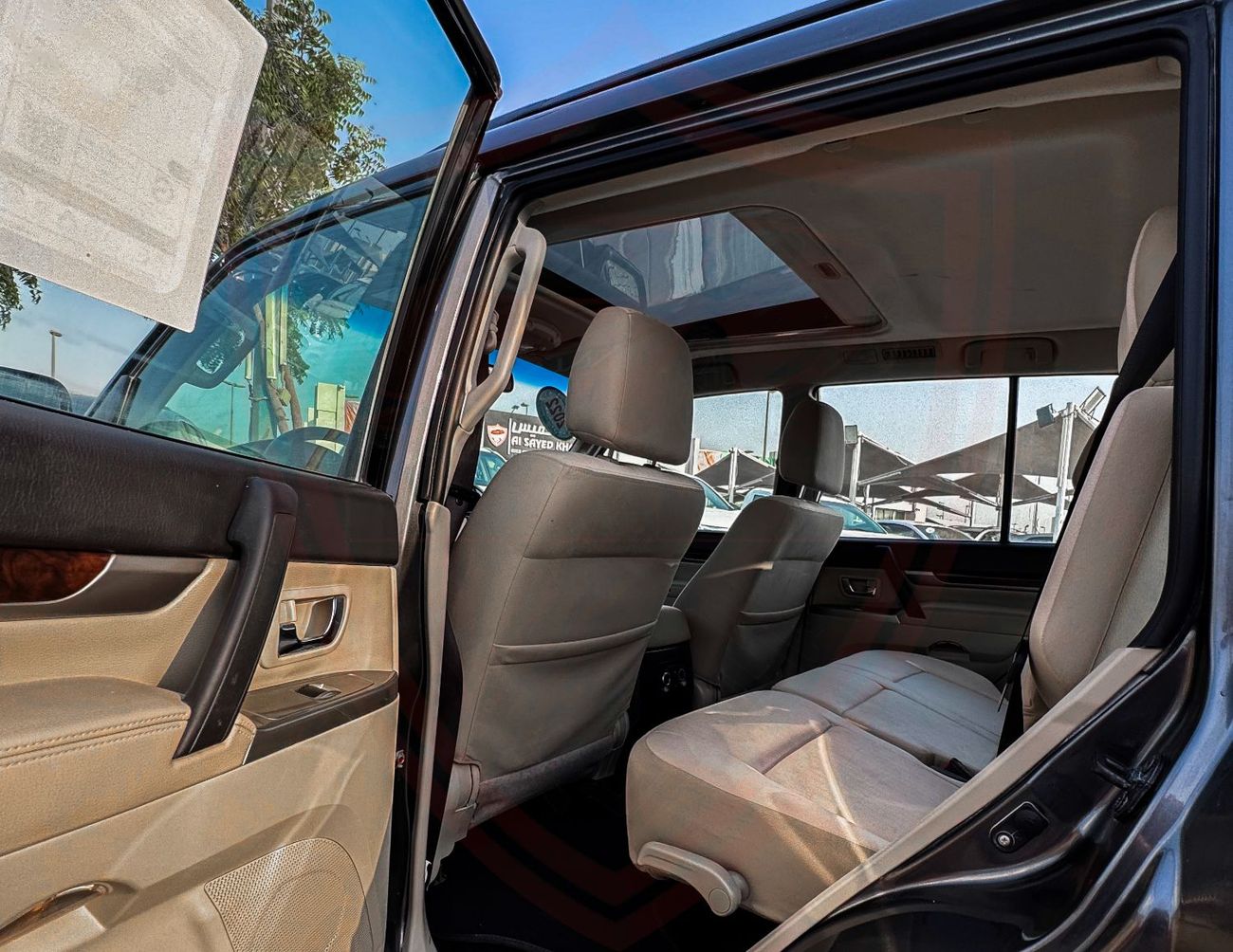 ميتسوبيشي باجيرو ميتسوبيشي باجيرو | V6 | 2022 | خليجي | خالية من الحوادث | بحالة ممتازة | 11:45 شهرياً