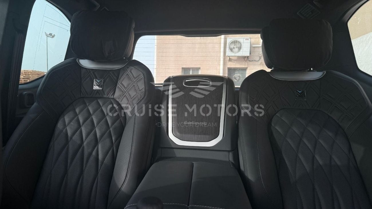 تويوتا لاند كروزر (LHD) TOYOTA LAND CRUISER 300 VX AWD VIP XTREME EDITION 3.3L DIESEL AT MY2025 – BLACK