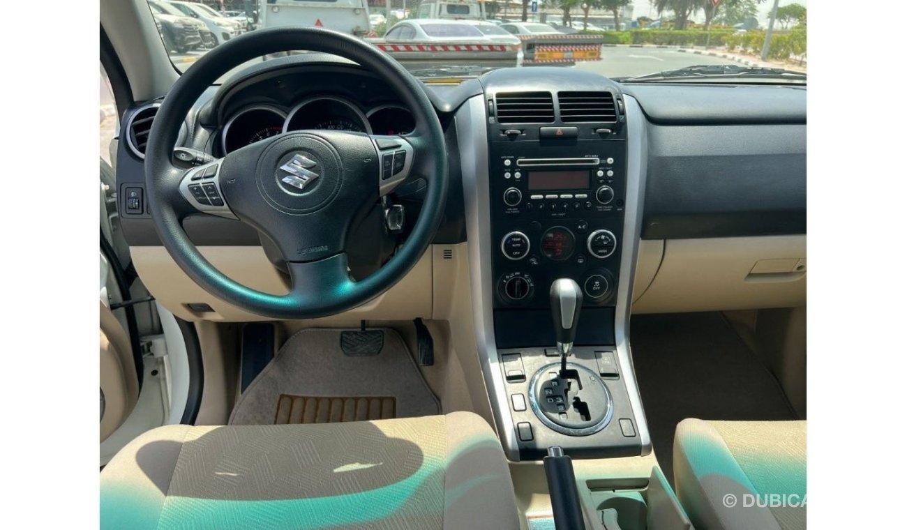 سوزوكي فيتارا SUZUKI VITARA 2018 GCC , VERY CLEAN LOW MILEAGE