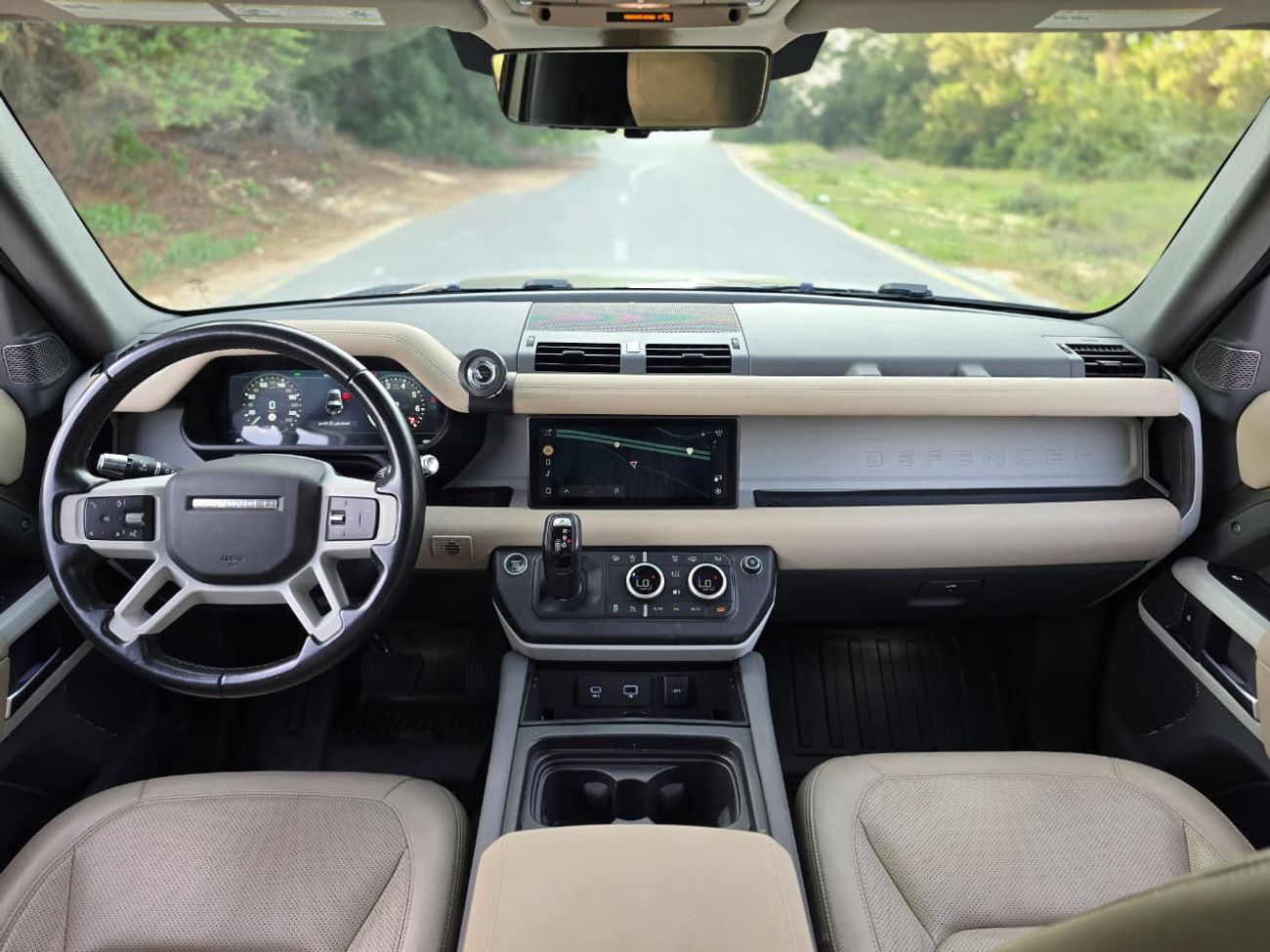 Land Rover Defender P300 90 SE 2.0L (5 Seater) LAND ROVER DEFENDER 2022 // PERFECT CONDITION INSIDE & OUT SIDE