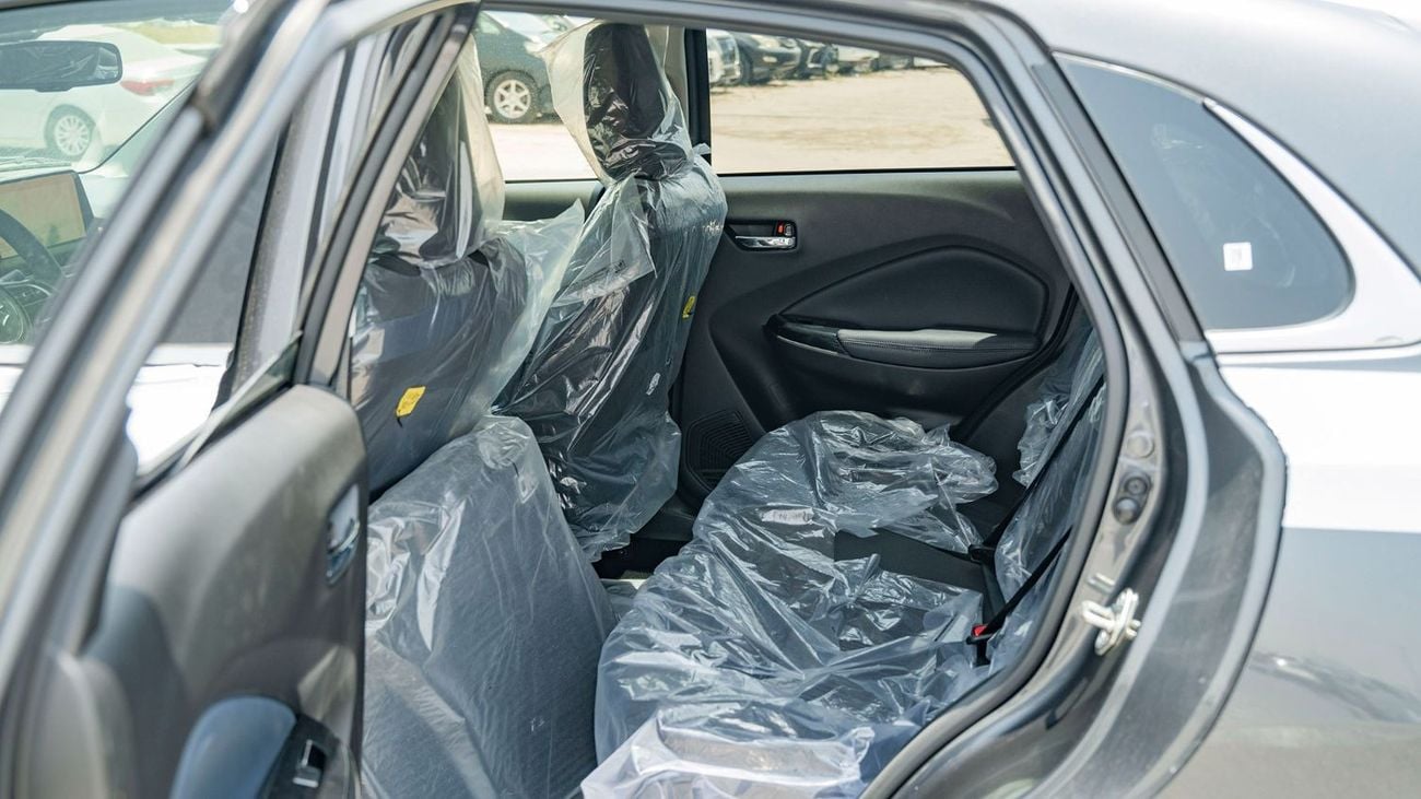 سوزوكي بالينو 2025 Suzuki Baleno 1.5L petrol At Full option -Grey