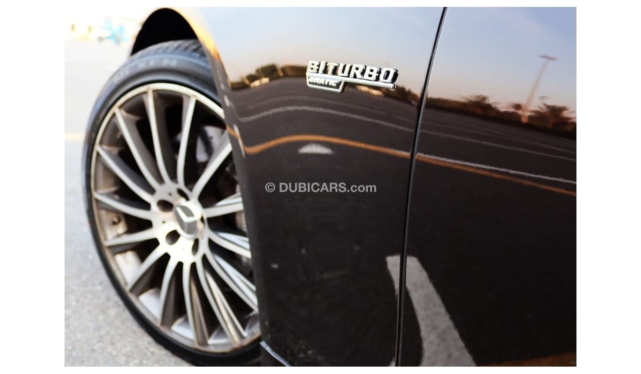 Mercedes-Benz S 500 Mercedes-Benz S 500 AMG 2016 in excellent condition