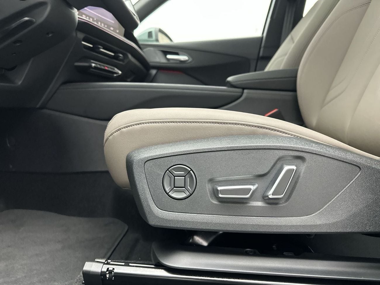 أودي Q3 SUV TFSI quattro 204hp Premium Edition (Ref# 26686)