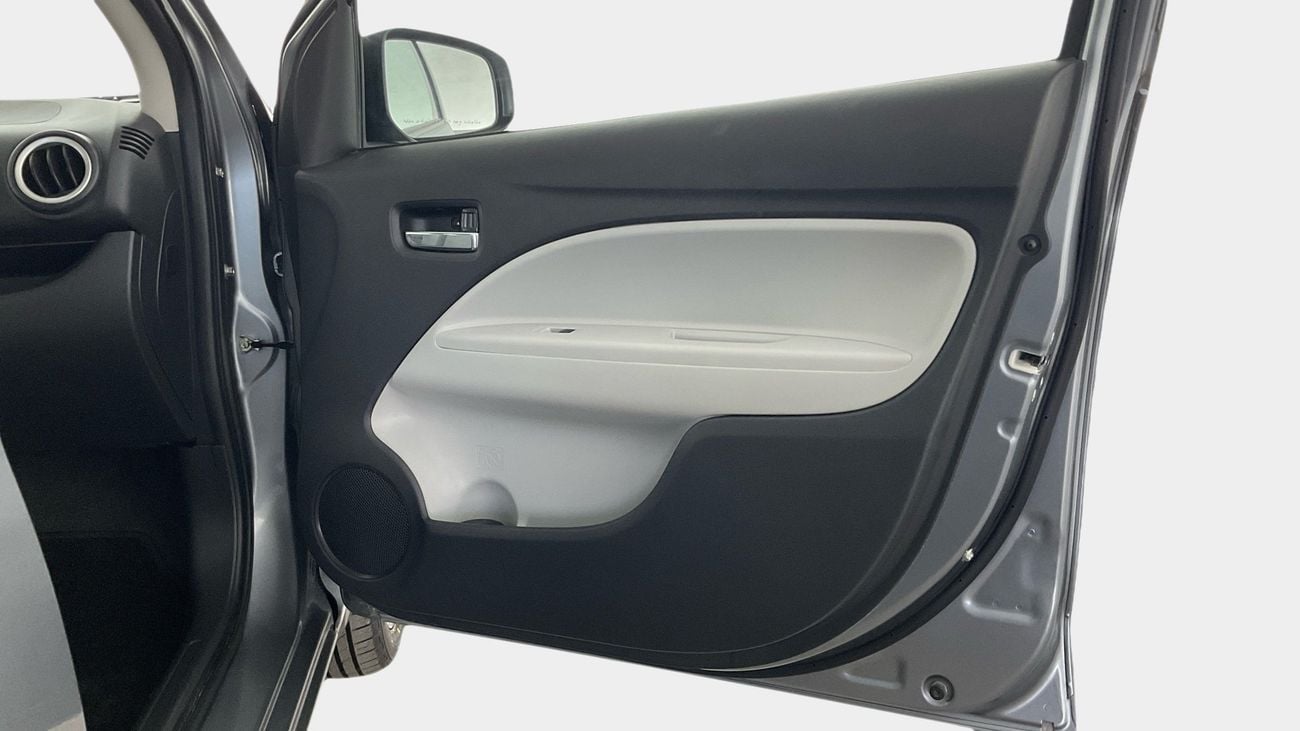 ميتسوبيشي اتراج GLX Full | شامل الضمان | 0 ﺪﻔﻋﺓ ﺃﻮﻟﻯ