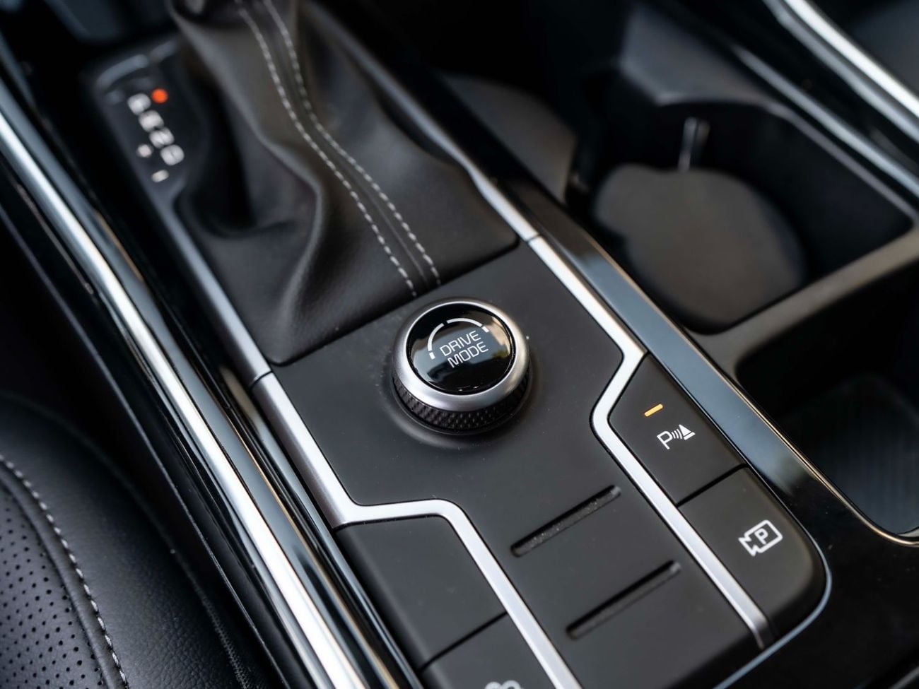 Kia Sorento Std 2.5L FWD