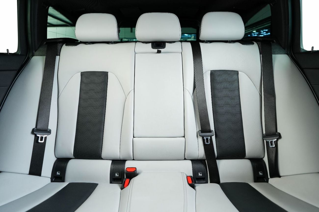 بي أم دبليو M3 xDrive COMPETITION Touring | Full Main Dealer Service History | Rare Specification