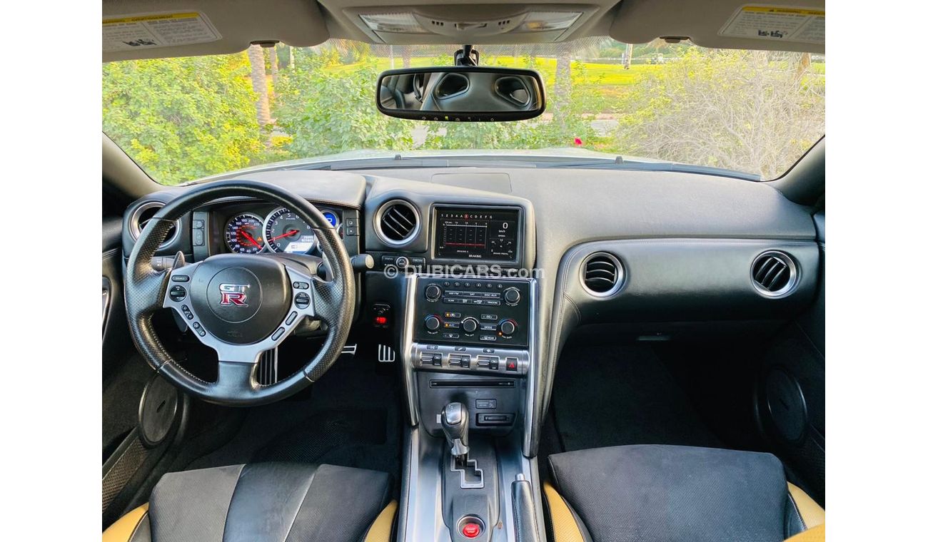 نيسان جي تي ار نيسان GT-R 2009 وارد أمريكا ألفا 7 بحاله ممتازه كلين تايتل  صبغة وكاله بحاله ممتازه