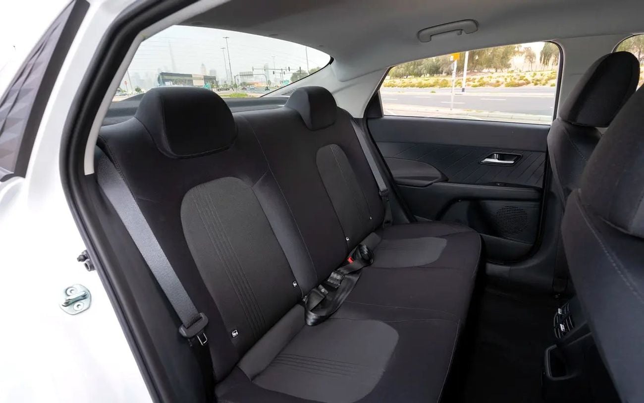 Hyundai Accent GL - GCC Specs - Like